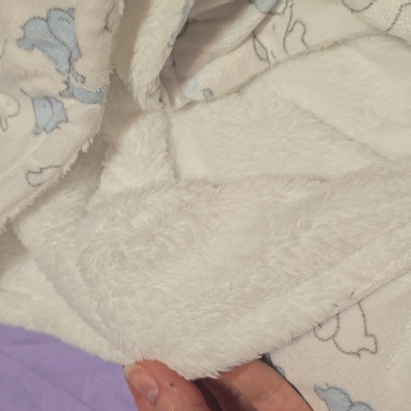 Baby bathrobe 🥰 - Picture 4 of 4